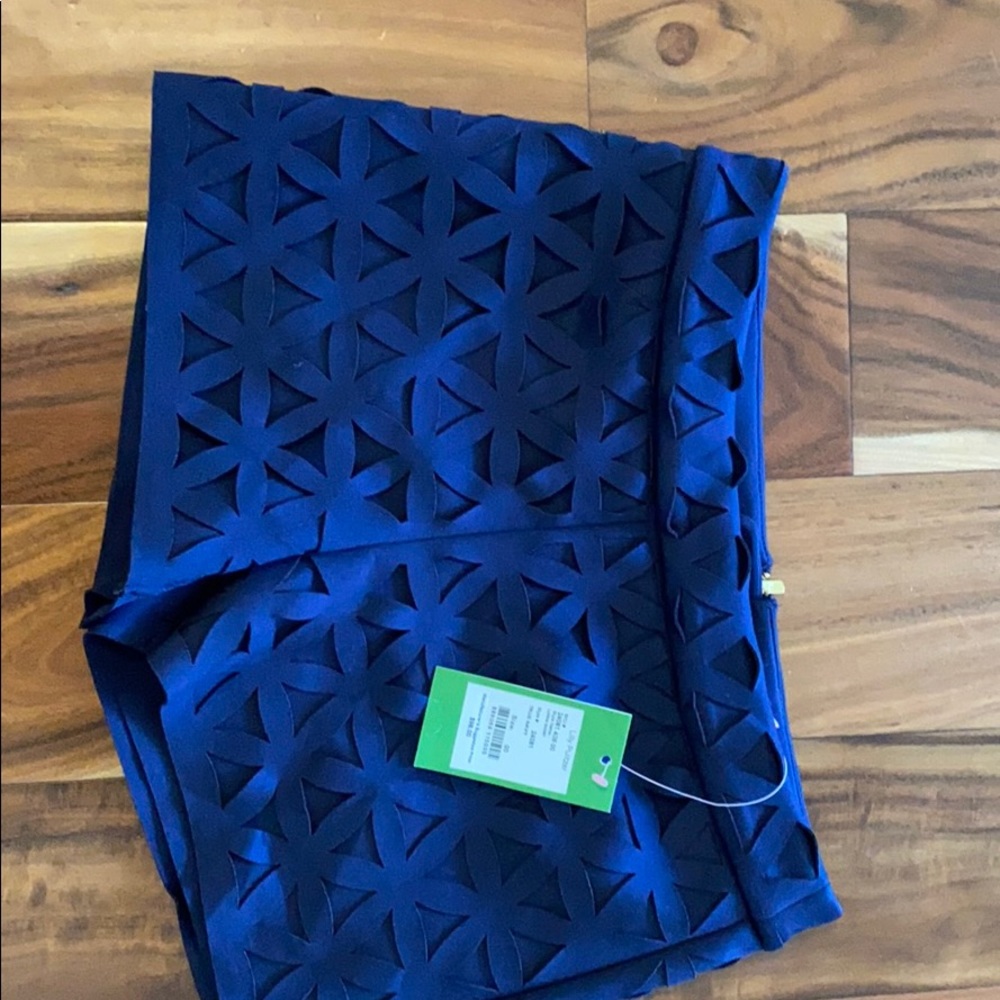 Lilly Pulitzer NWT navy shorts